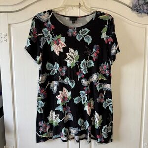 J. Jill Wearever Collection Petite M Black Floral Print Short Sleeve Tunic Top